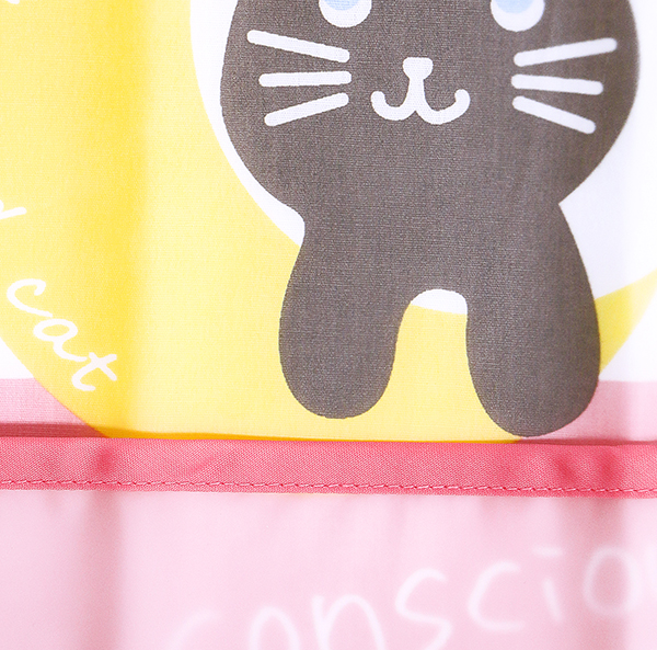 ベビーevaエプロン女の子 ねこ柄 2枚組 イオンのプライベートブランド Topvalu トップバリュ イオンのプライベートブランド Topvalu トップバリュ