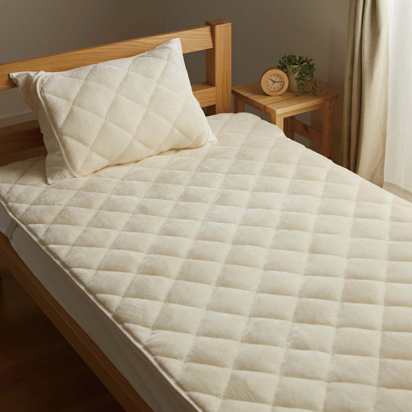 HOME COORDY 極細繊維無地敷パッド 商品画像 (メイン)