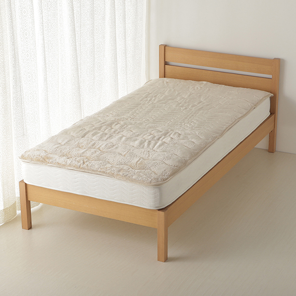 HOME COORDY HEAT 置くだけ簡単 敷パッド シングル 商品画像 (メイン)
