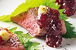 タスマニアビーフステーキ 赤ワインとわさびの和風ソース レシピ画像