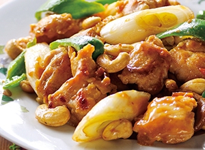 純輝鶏とピーマンのカシューナッツごま味噌炒め レシピ画像