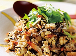ひじきと桜えびのおかか炒り豆腐 レシピ画像