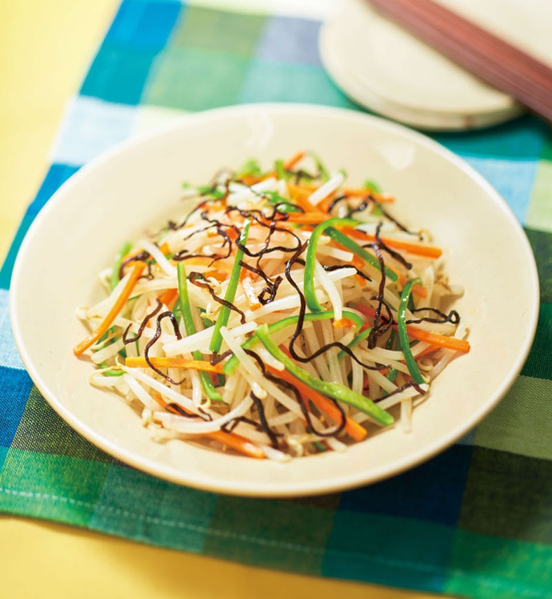 塩昆布で旨味たっぷりもやし炒め レシピ画像