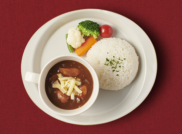 ウインナーとチーズの欧風マグカレー レシピ画像