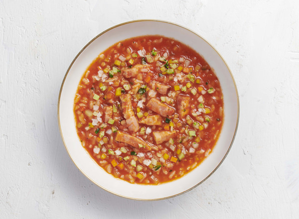 【ベジスープめし】ごはんの半分を6種の彩り野菜に置きかえた 洋風トマトスープめし レシピ画像