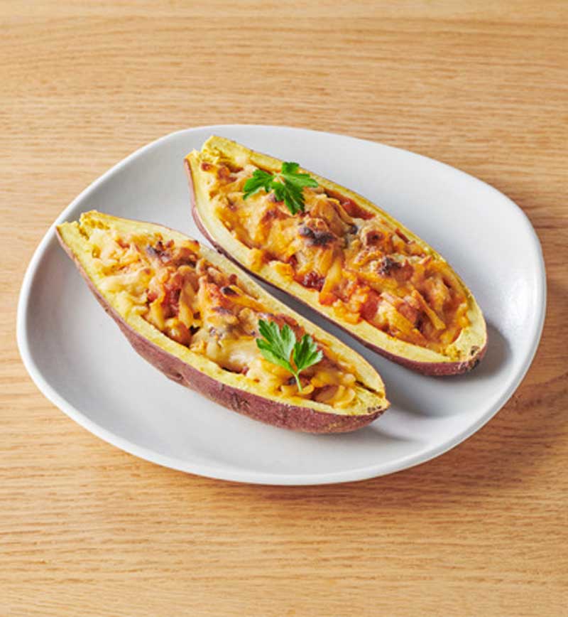 大豆からつくったボロネーゼのおさつボート レシピ画像