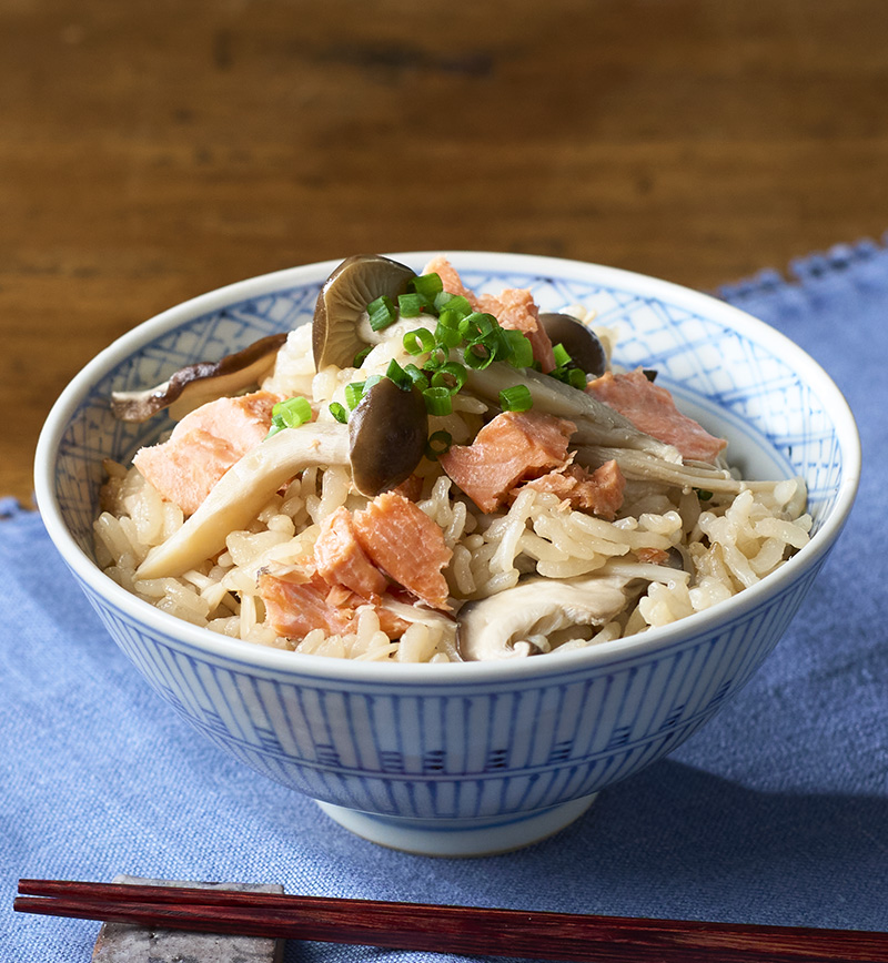塩こうじ鮭ときのこの炊き込みご飯 レシピ画像