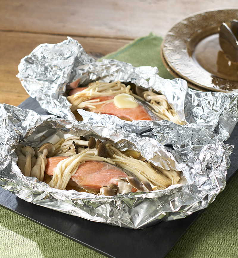 塩こうじ鮭ときのこのホイル焼き レシピ画像