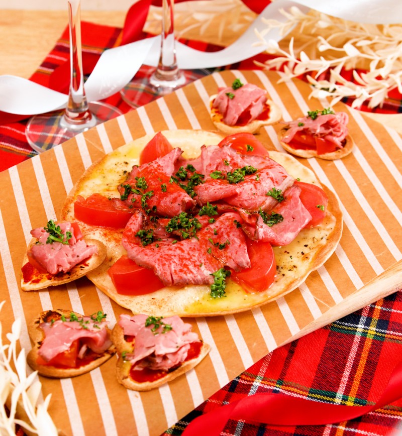 ロｰストビｰフピザ レシピ画像