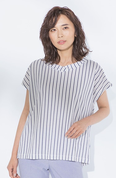 におわん抗菌フレンチ袖Vネックプルオーバー