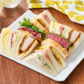 トップバリュ パーティーアソートBOX