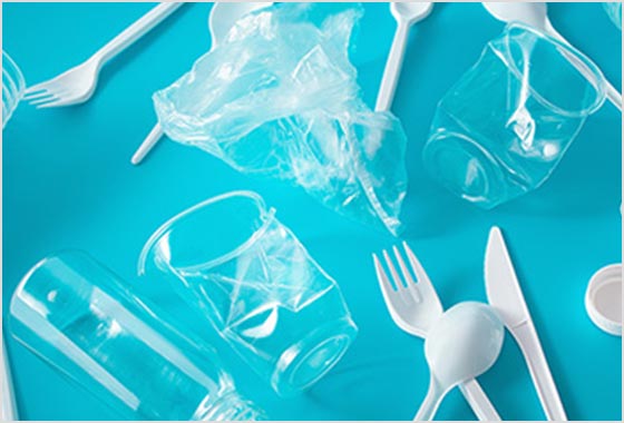 イオン プラスチック利用方針